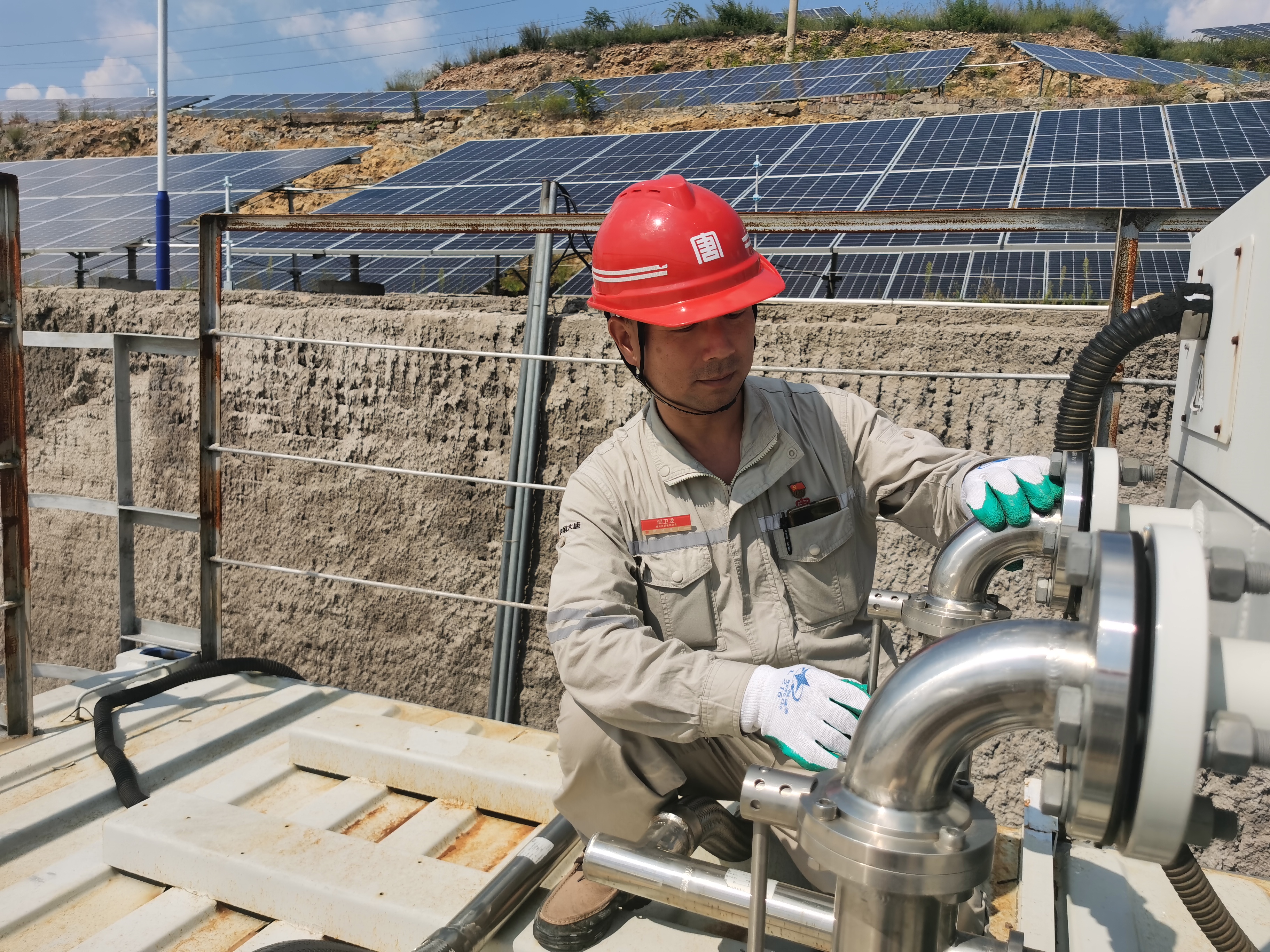 1694051862939050107.jpg 2.jpg