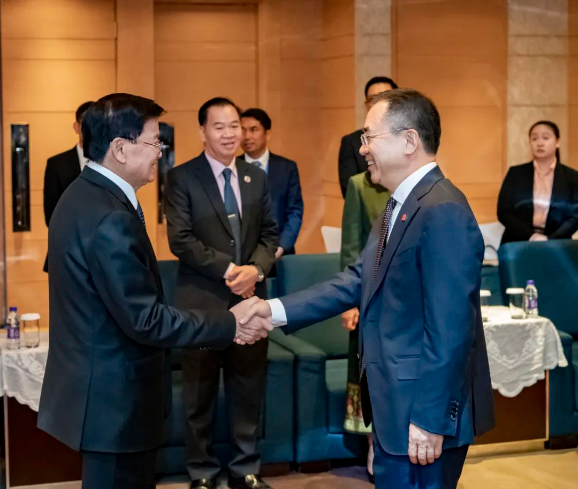 1697763227059069337.png 2.png