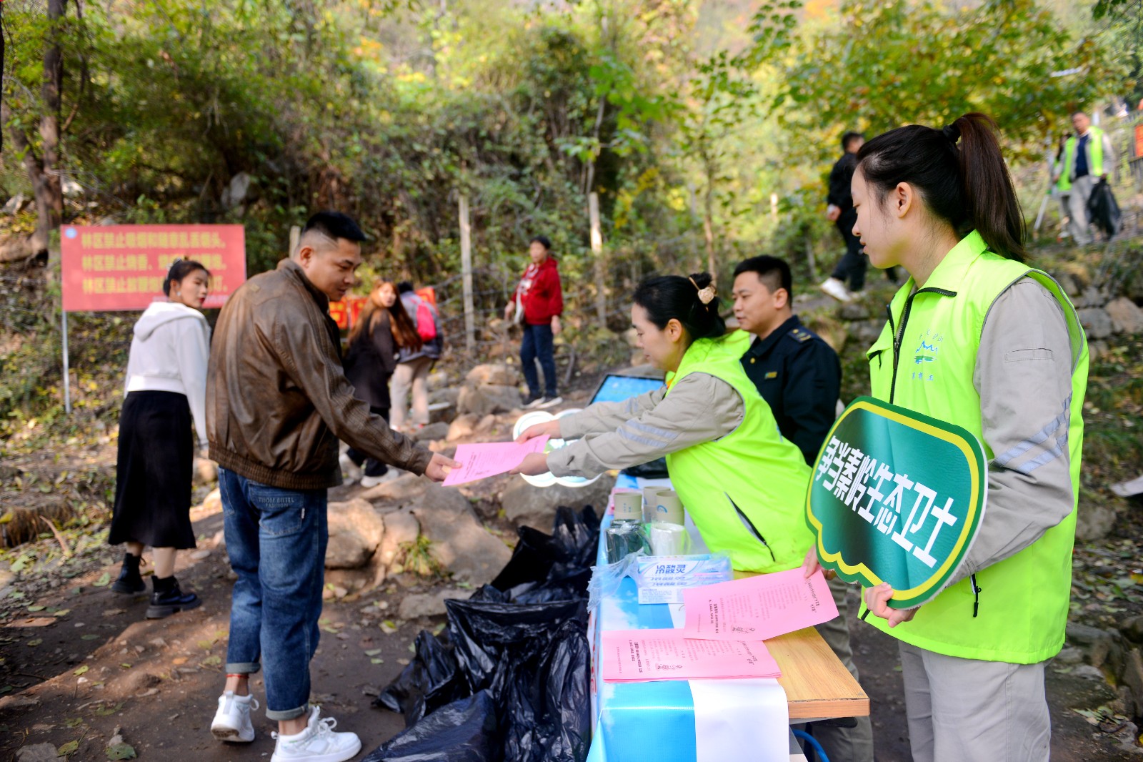 1730944612258066412.jpg 1730944612258066412.jpg